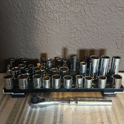 Craftsman Sockets And Ratchet 