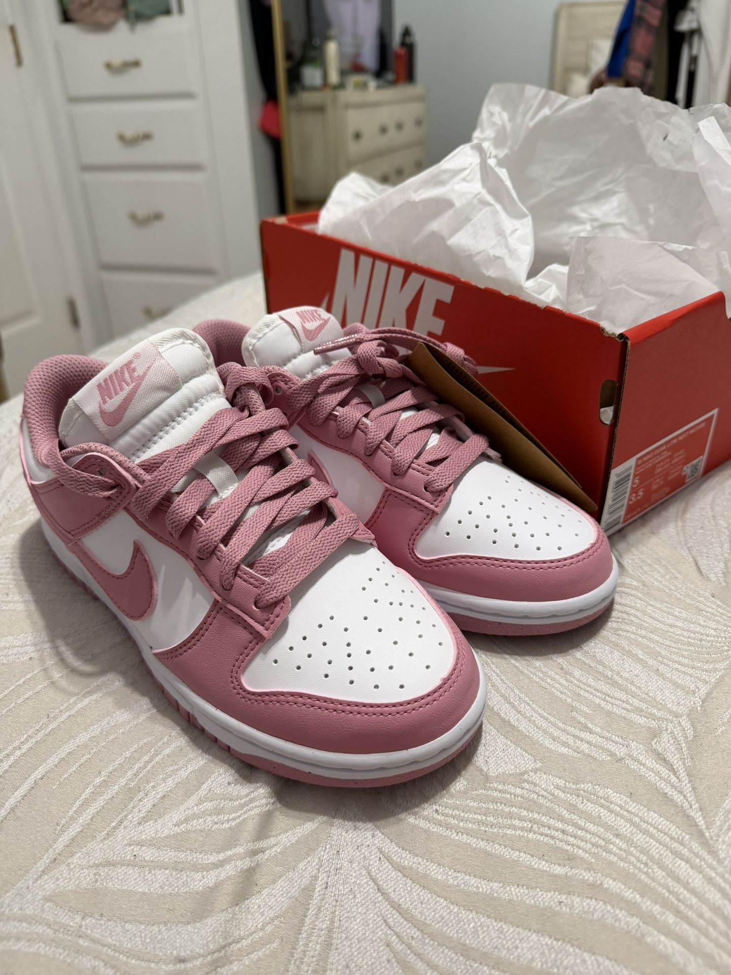 New Women’s Nike Dunk Low
