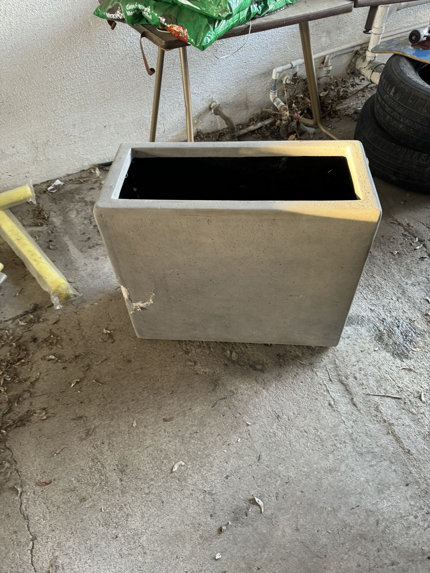 Balcony flower or plant pot gray  Cement Look not cement 