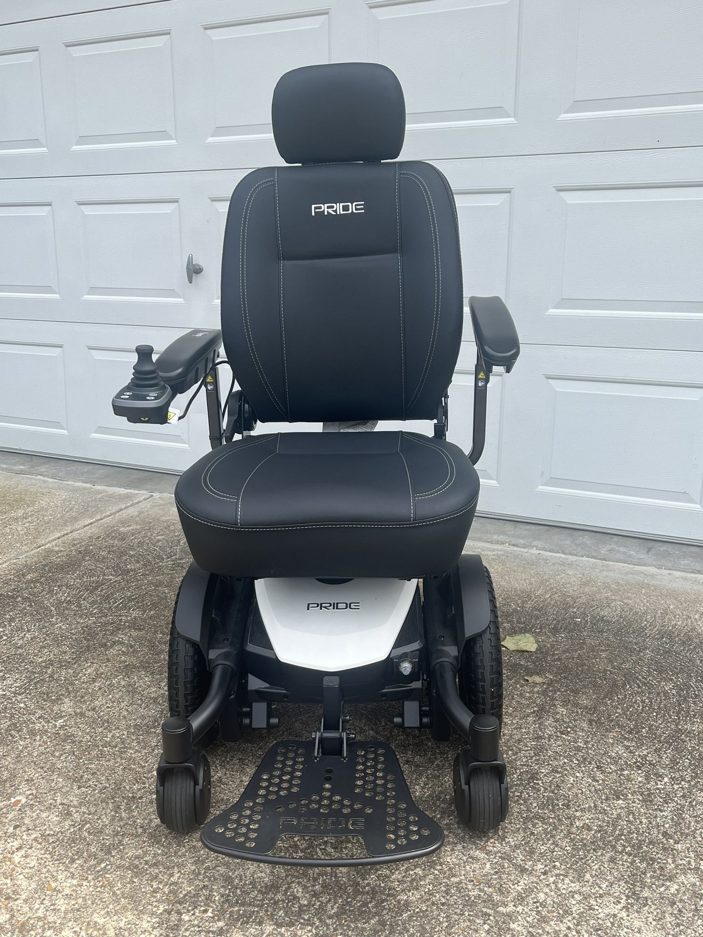 Pride Jazzy Electric Wheelchair