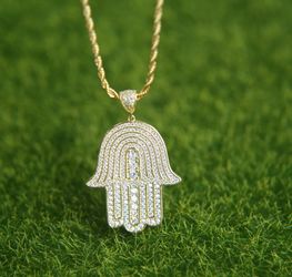 Hamsa necklace