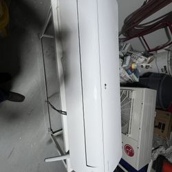 LG Split Air Conditioner 