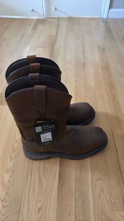 ariat 10d never worn