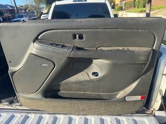 Passenger side door panel