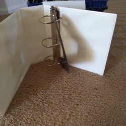 3 Ring Binders 