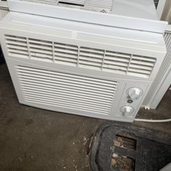 Ge Ac Barely Used