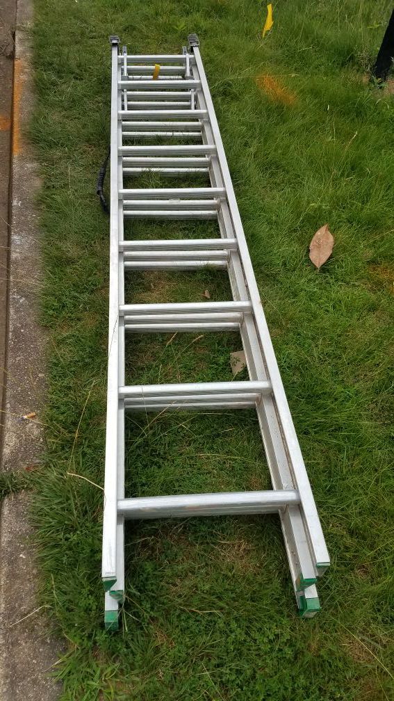 24' Ladder - Compact 3 piece