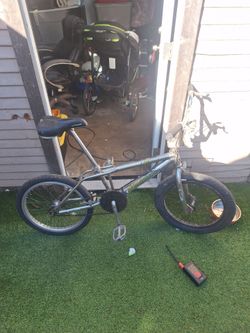 Diamondback  1998 Venom BMX Bike Chrome