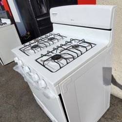 New White Amana 30" Wide Apartment Size Gas Stove 