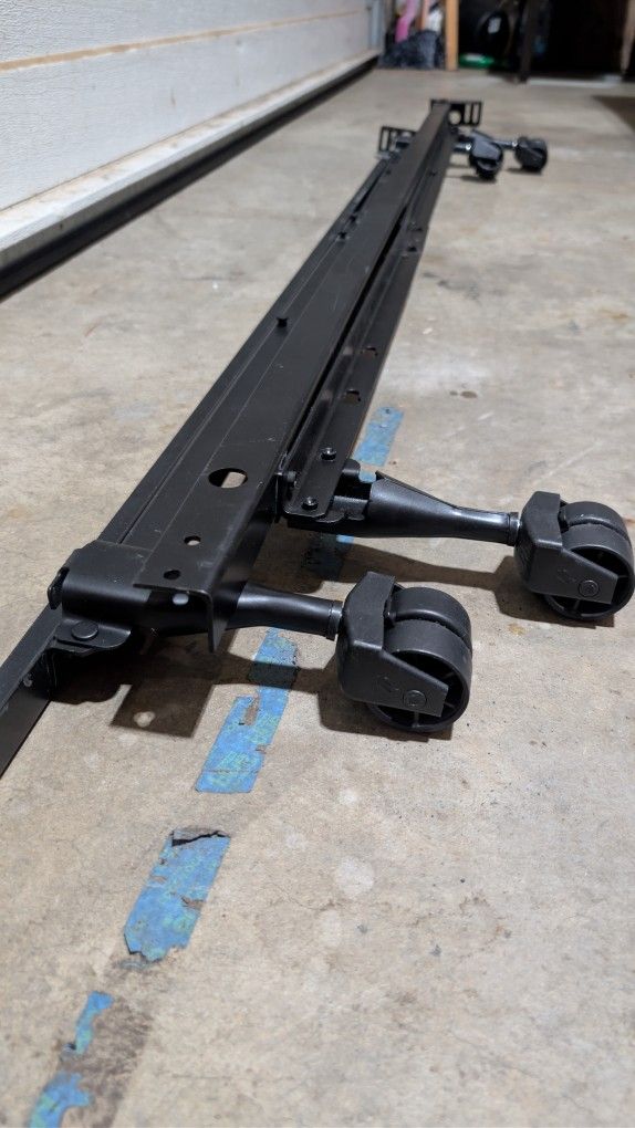 Full Size Box Spring Holder With Wheels