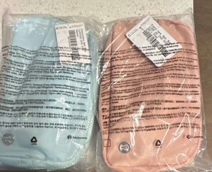 lululemon Everywhere Belt Bag 1L Waist Pack Blue/Pink Nylon Adjustable Strap Zip