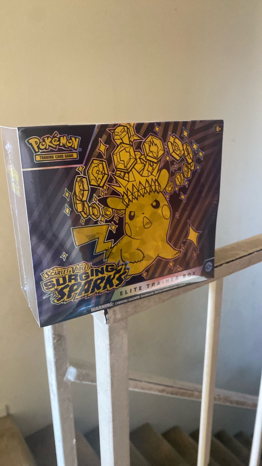 Pokémon Surging Sparks 