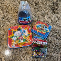 Mickey Mouse Clubhouse Party Pack – Plates, Napkins, Hats & Confetti