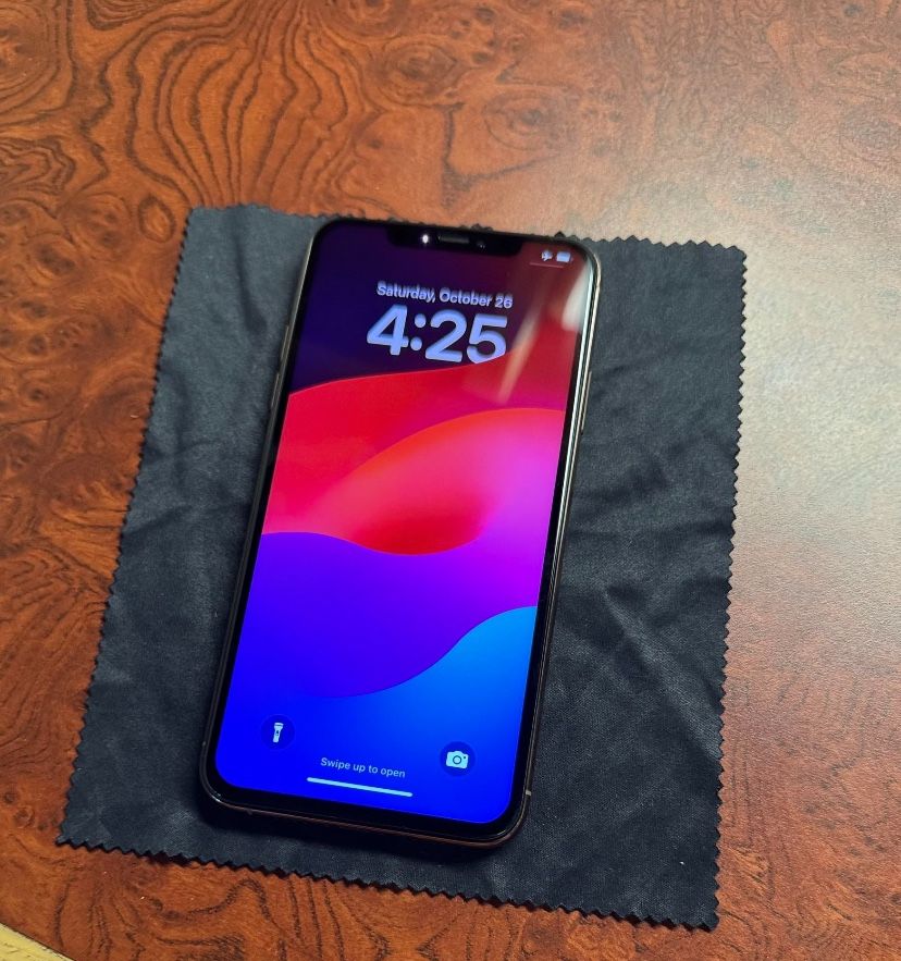 iPhone 11 Pro Max for Sale in Miami, FL OfferUp