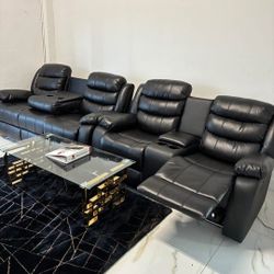 Sofa and Loveseat 🚚