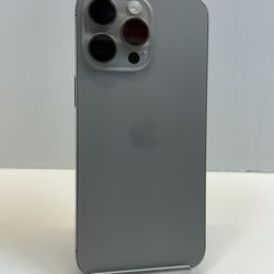 Apple iPhone 15 PRO MAX 256gb. ( Fully Unlocked Device )