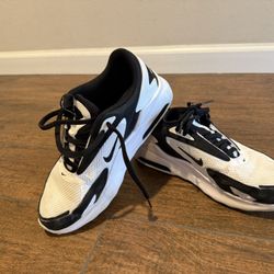 Nike Air Max Bolt - Women’s Size 8 - Black & White