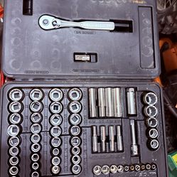 Craftsman Socket Set