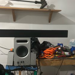 Vizio Sound Bar And Subwoofer 