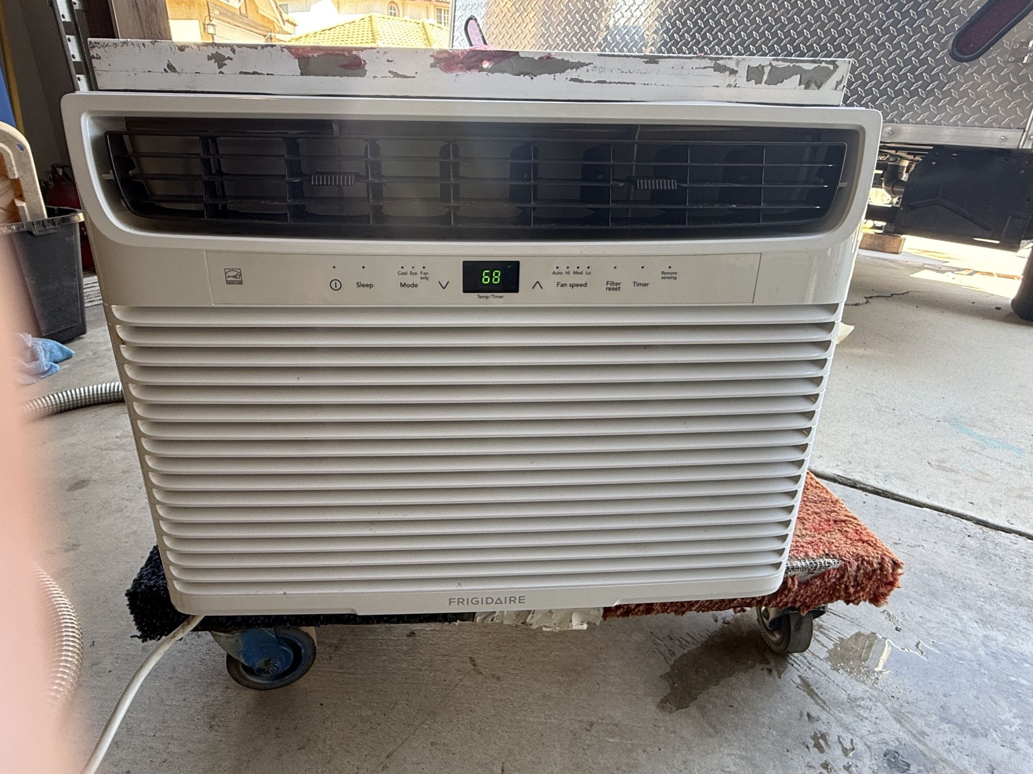 Window AC 15k BTU