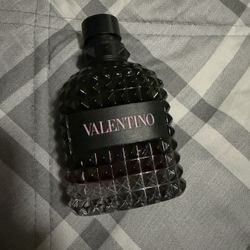 Valentino Uomo Born In Roma Intense