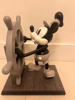 Disney Steam Boat Willie 85th anniversary medium Big Fig Rare