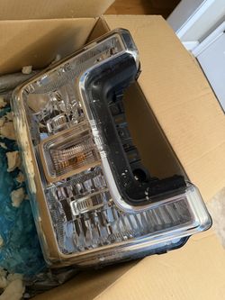 Ford Super Duty Headlights Right And Left