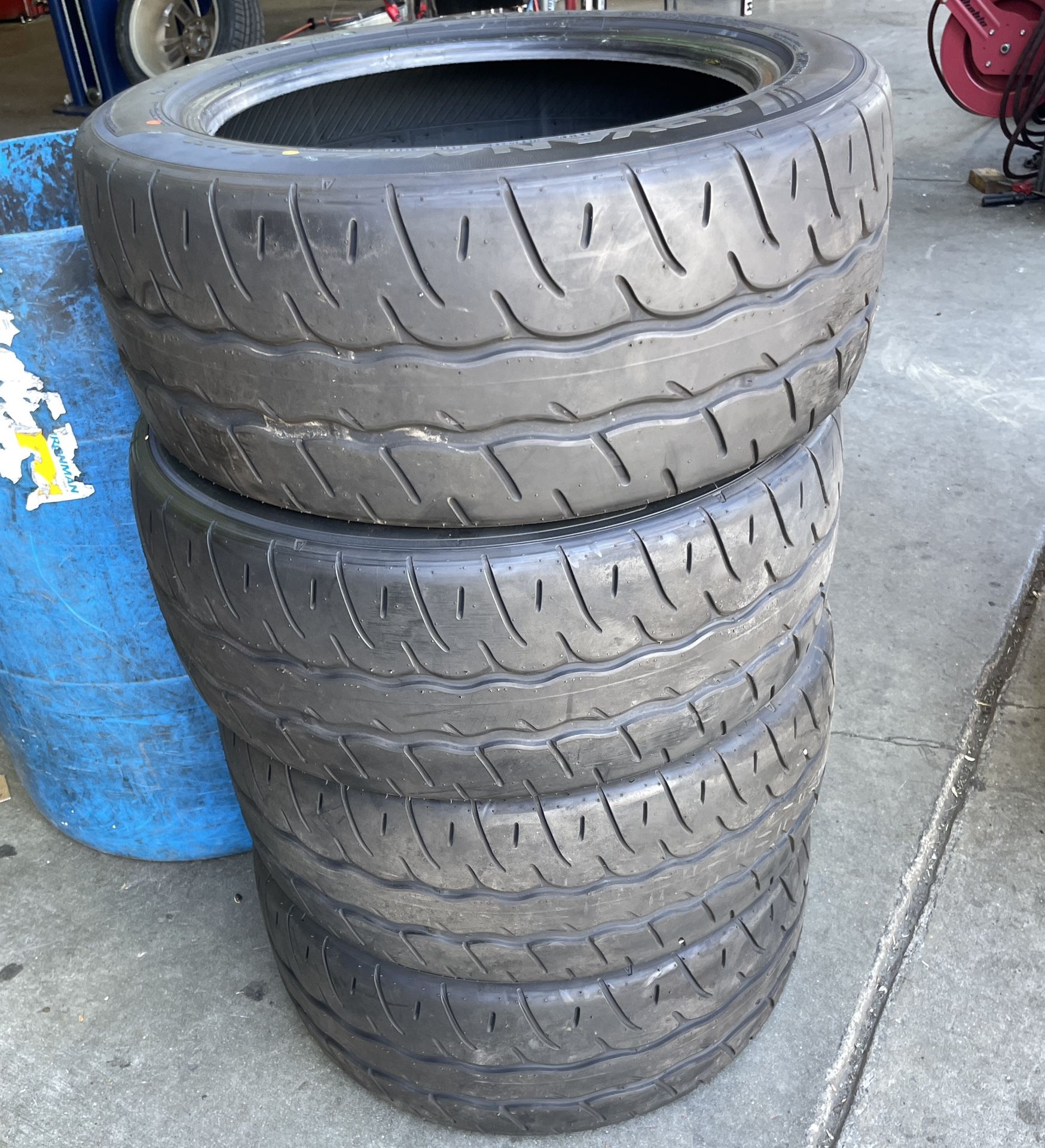 Yokohama ADVAN AD09 Tires Like New! 245 45 17