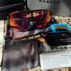 Oakley Sunglasses 