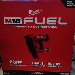 New Milwaukee M18 Fuel 21ga Framing Nailer 