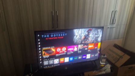 Vizio onn smart 32 inch tv with brand new remote