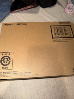 S.H.Figuarts Dragon Ball Son Goku Ultra Instinct Toyotaro Edition Action Figure & Gogeta Exclusive Edition