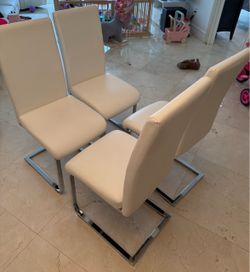 Set of 4 Modern White Dining Chairs – Chrome Cantilever Base