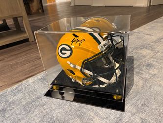 Brett Favre autographed Green Bay Packers helmet — Fanatics certified — with Display Case