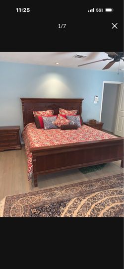 King size bed, dresser, nightstand, ,￼solid wood
