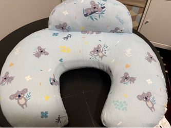 Nursing pillow for breast feeding