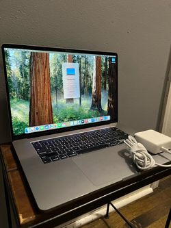 MacBook Pro 16” (2019