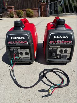 Honda EU2200i generators with Companion
