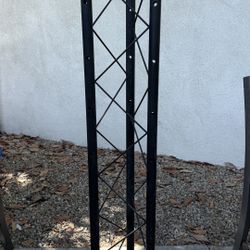 Triangle Stage Lighting Truss Segment – 4 ft, Black – DJ/Event Rig