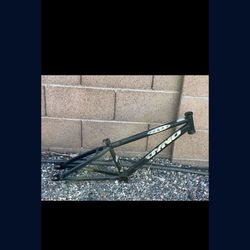 DYNO BLAZE 20” Frame