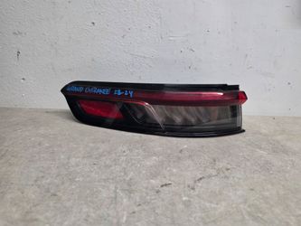 Left tail light jeep grand cherokee 2022 2023 2024 2025 2026