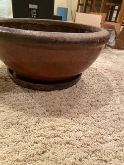 Glazed ceramic planter