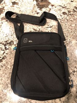 Tablet or laptop bag