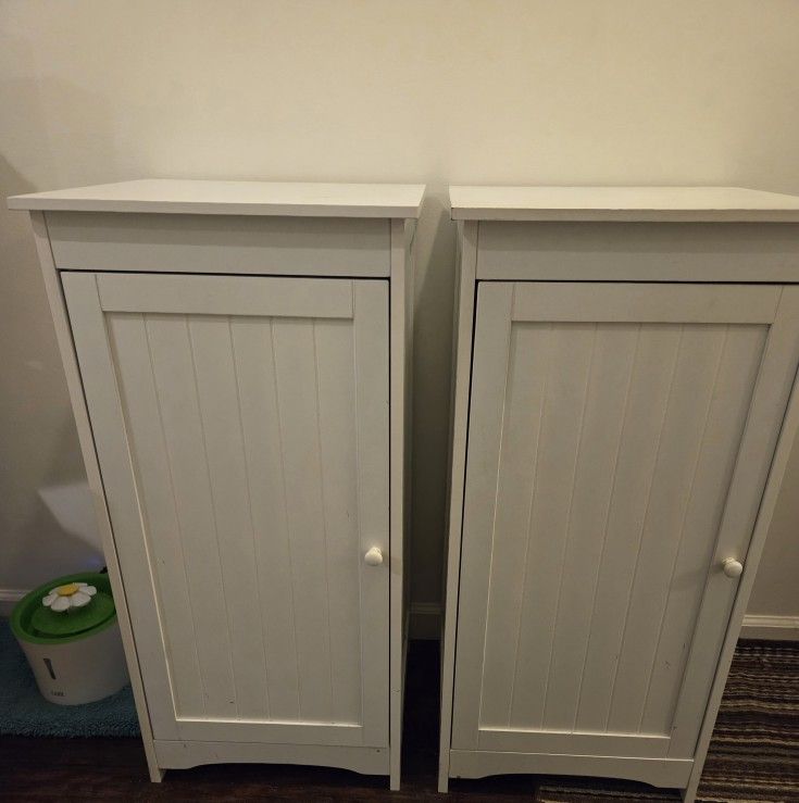 Beautiful Twin White Cabinets