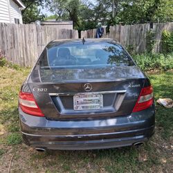 2010 C300 Parts Car 
