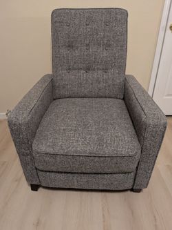 Recliner chair