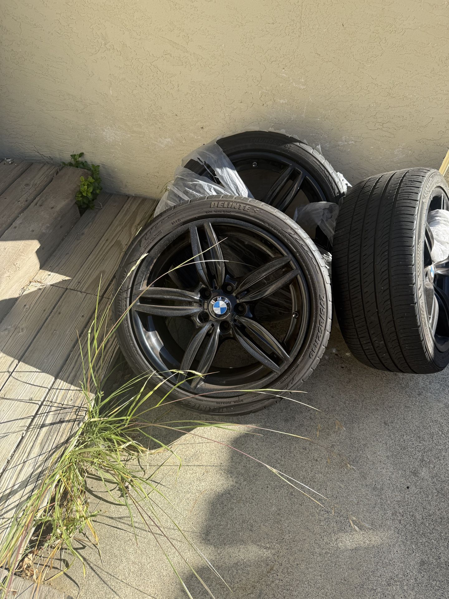 19 In Staggered BMW M Wheels In Great Condition.