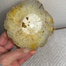 Natural Stone White With Yellow Agate Slice 