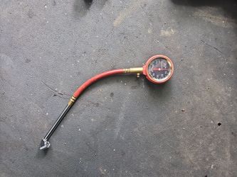 Tire pressure gauge 4x4 rated.