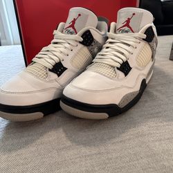 Air Jordan 4 Cement 